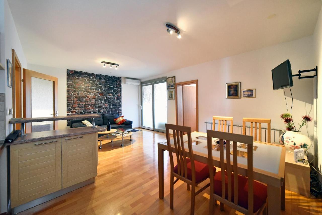 Apartment Jezero Jarun Загреб Екстериор снимка
