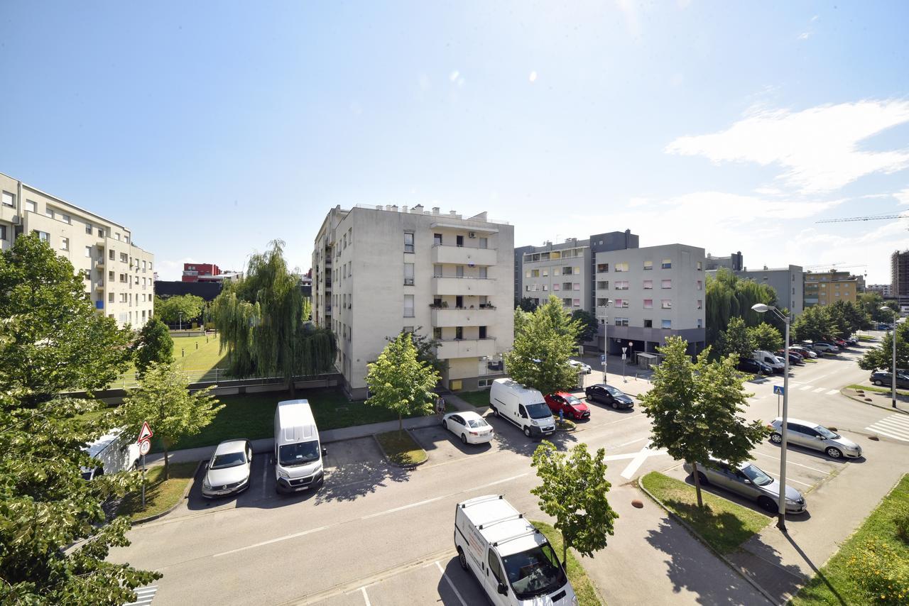 Apartment Jezero Jarun Загреб Екстериор снимка